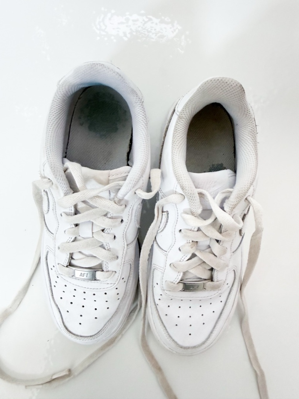 Nike Air Force 1 Kids 4Y White Sneakers | Classic Low Top | Good Condition - Picture 4 of 11